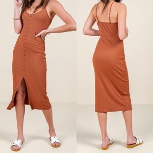 ✨ NWT Button Midi Dress